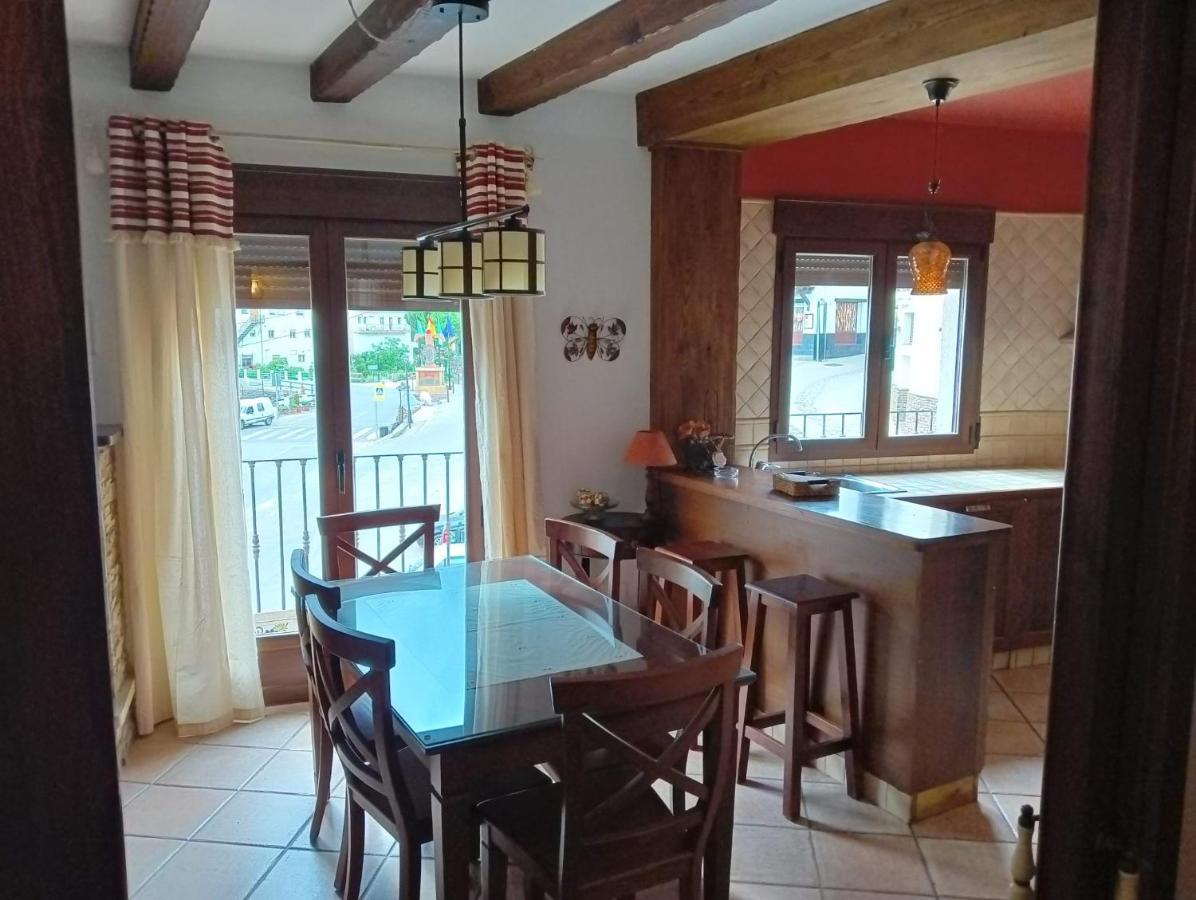 Al-Medin Apartment Trevelez Exterior photo