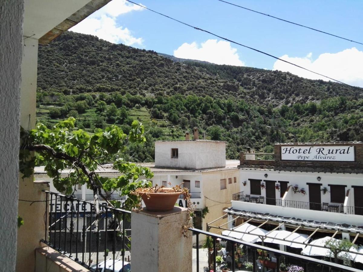 Al-Medin Apartment Trevelez Exterior photo